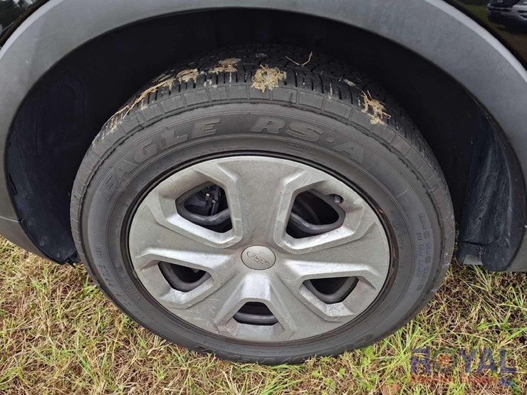 2018-ford-explorer-image-15