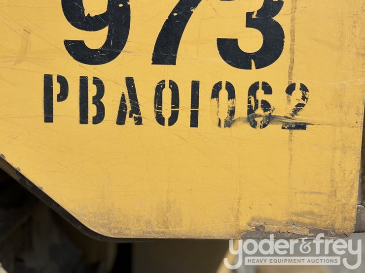 2013-caterpillar-d6n-lgp-image-13