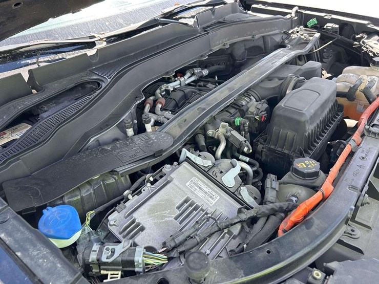 2020-ford-explorer-image-9