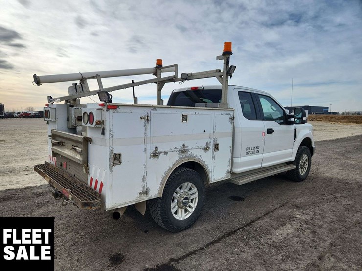 2017-ford-f350-image-4