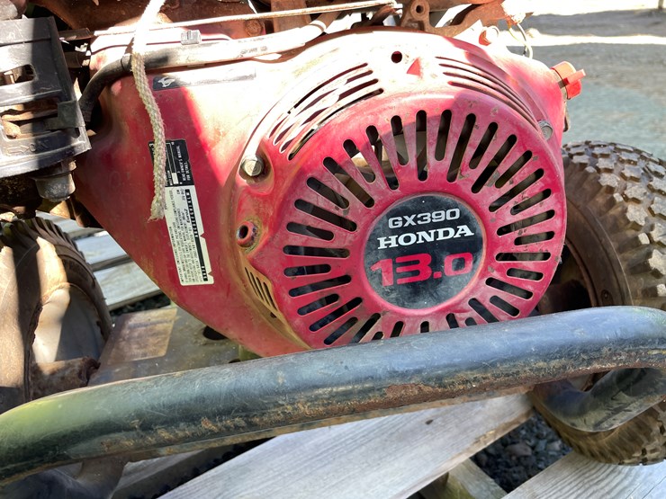 #5711-•-powerboss-3800-psi-pressure-washer-image-6