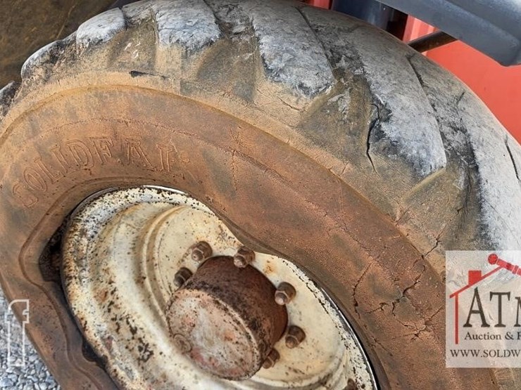 lull-644e-42-image-8