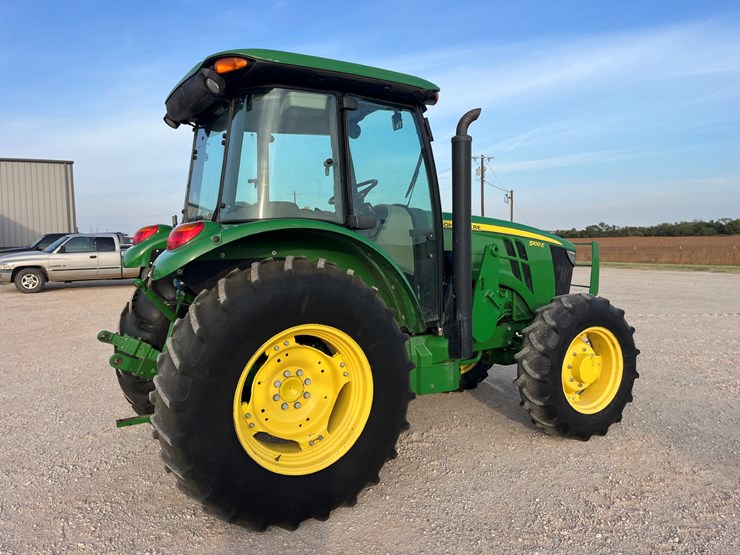 2018-john-deere-5100e-image-7