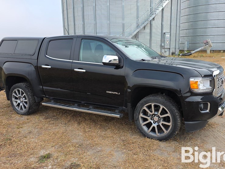 2018-gmc-canyon-image-3