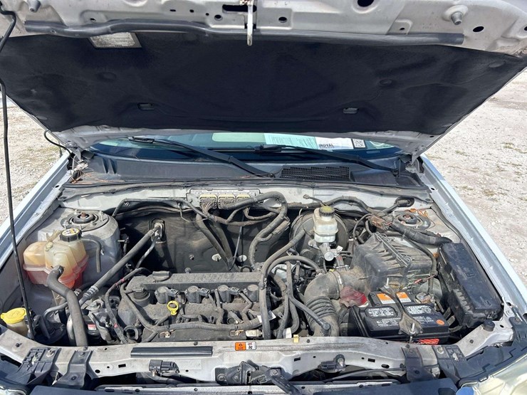 2012-ford-escape-xlt-image-7