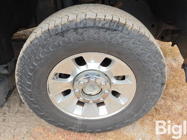 2009-ford-f350-image-16