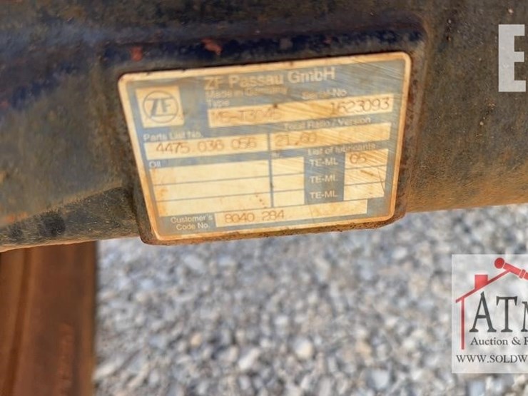 lull-644e-42-image-10