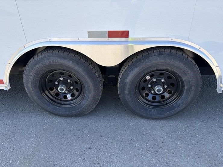 2026-southland-lcht52-818v86-t/a-enclosed-trailer-image-7