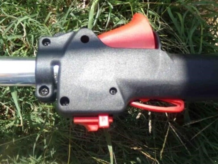 hand-held-tiller-image-2