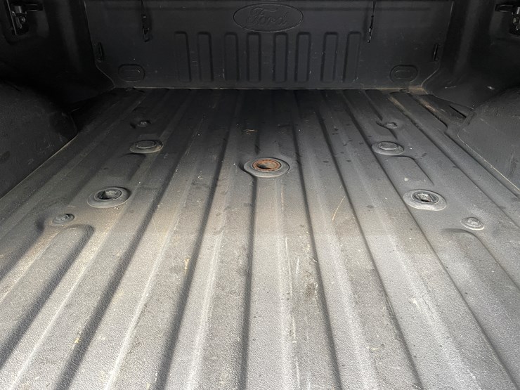 2019-ford-f350-xlt-lariat-image-36