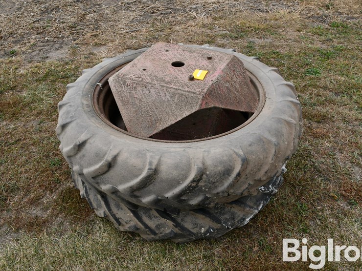 b.f,-goodrich-silvertown-12-38-tires-on-4-bolt-rims-image-2