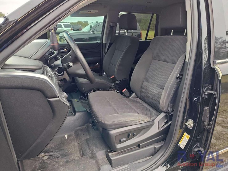 2018-chevrolet-tahoe-image-13