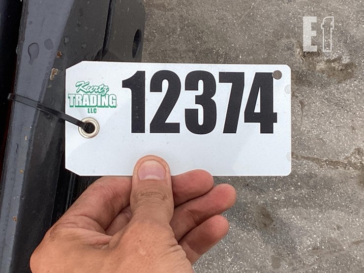 2018-kubota-z121s-image-14