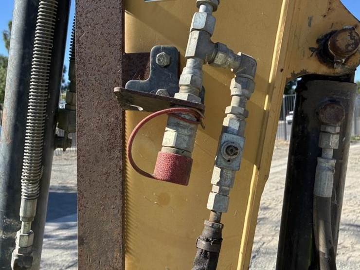 2008-caterpillar-304c-image-8