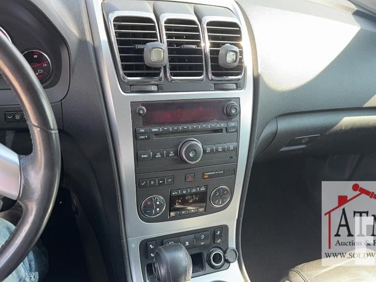 2008-gmc-acadia-slt-image-17