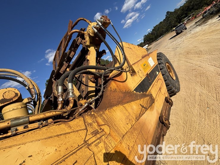 caterpillar-615c-image-13