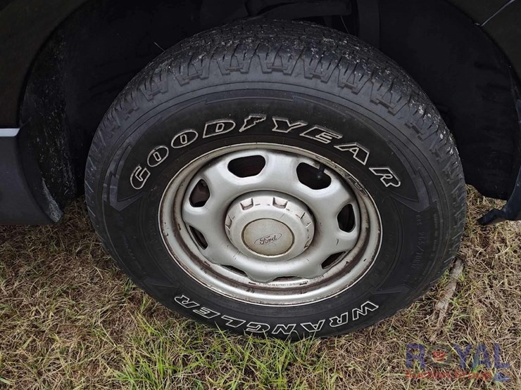 2016-ford-expedition-image-36