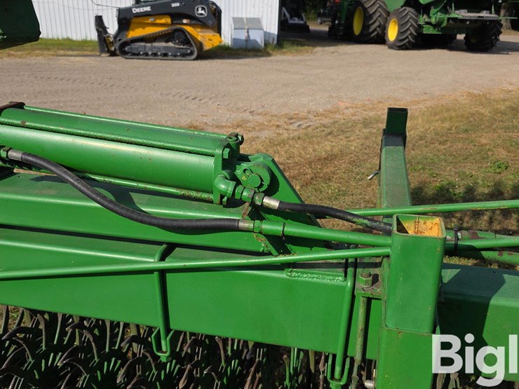 john-deere-40-image-11