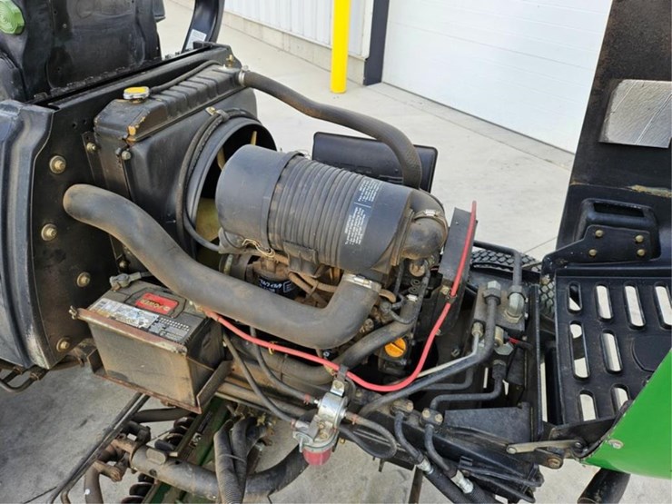 john-deere-3225c-image-21