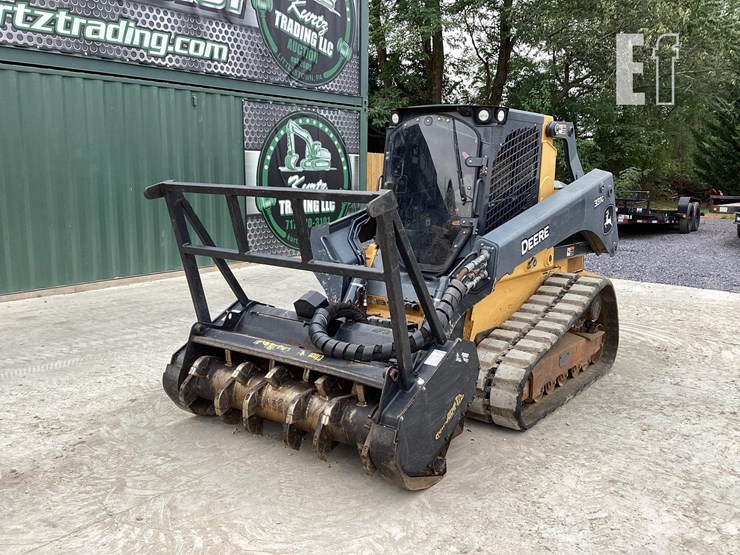 2020-deere-331g-image-8