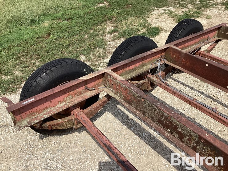 triple-axle-frame-w/tires-image-14