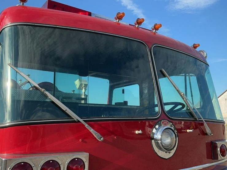 #2000-•-1982-sutphen-deluge-fire-engine-truck-detroit-diesel-6v92ta-image-76