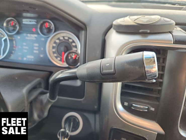 2018-ram-2500-4dr-crew-cab-6.3-ft.-sb-4x4-image-26