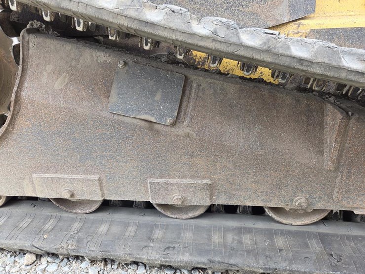 new-holland-lt185b-image-44