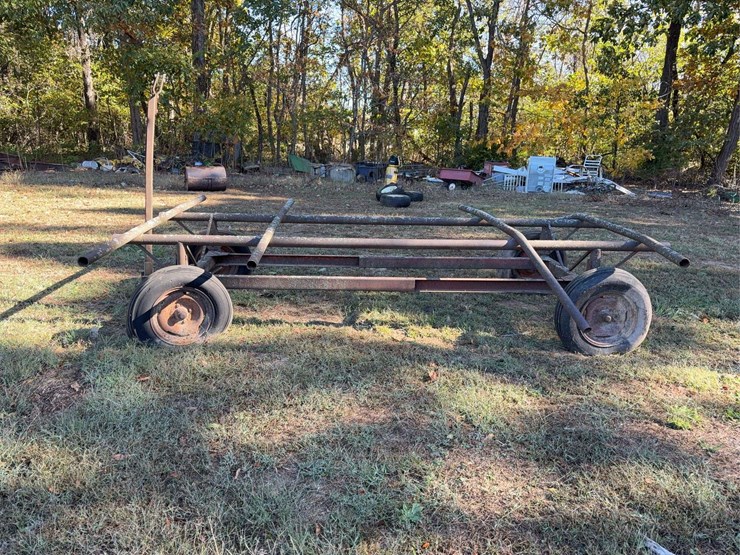 homemade-bale-wagon,-needs-tlc.-image-3
