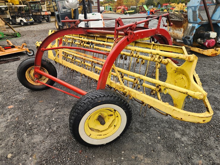 new-holland-56-image-2