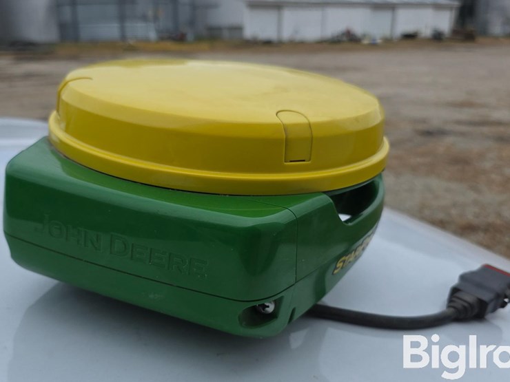 2022-john-deere-7000-image-5