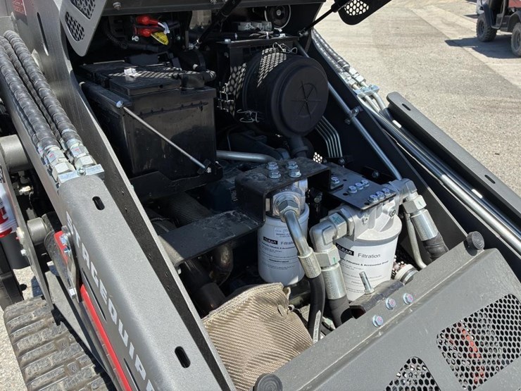 2025-stag-tl430-skid-steer-track-loader-image-10