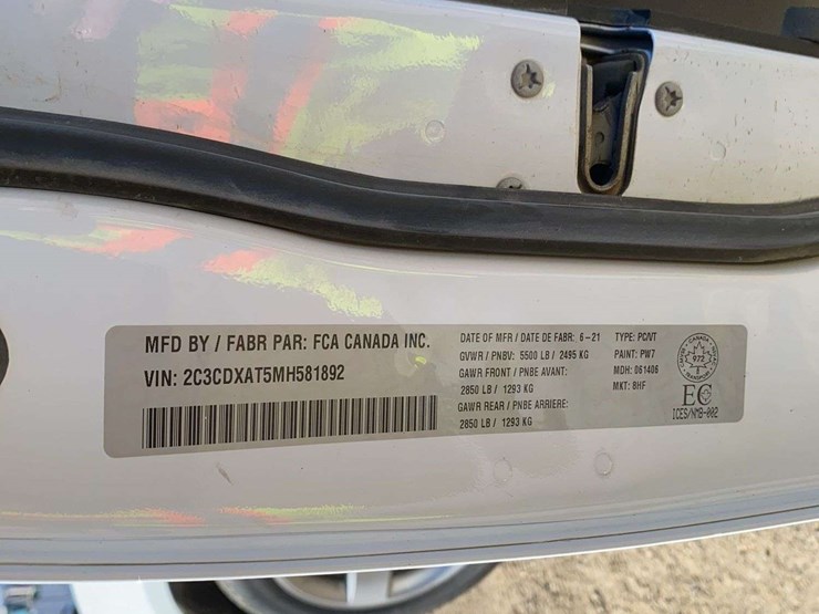 2021-dodge-charger-rwd-4dr-sedan-image-10