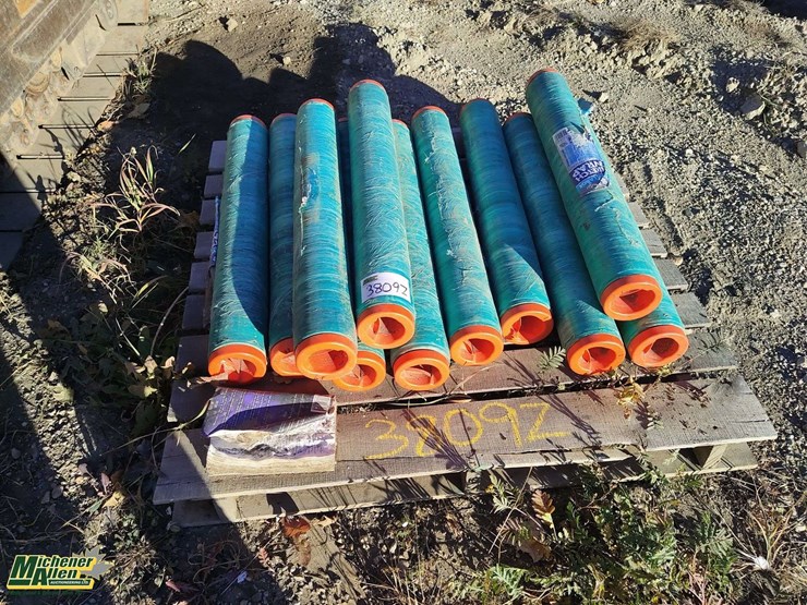 11-rolls-of-extra-large-skrink-wrap-(30in-x-1000ft)-image-1