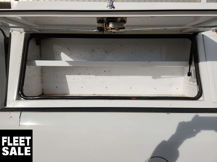 2016-ram-2500-slt-image-34