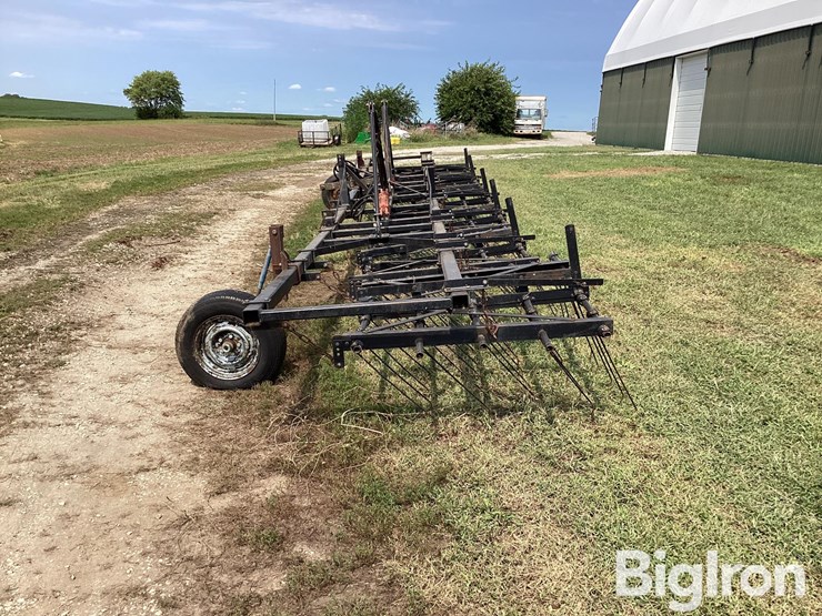 30'-folding-tine-weeder-image-7