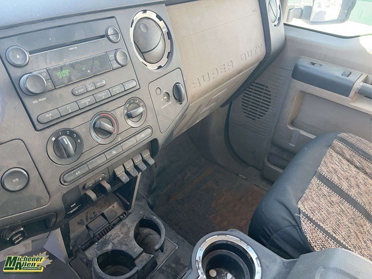 2008-ford-f250-image-13