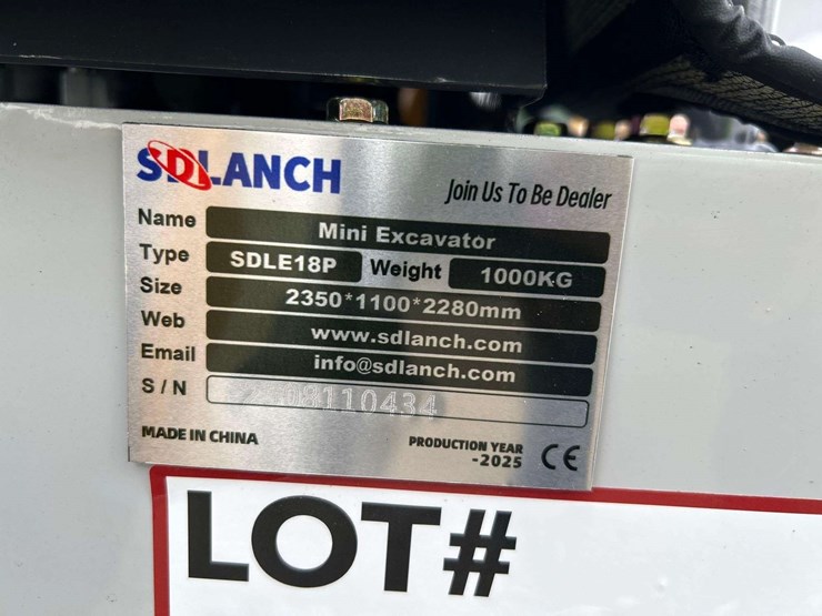 2025-sdlanch-sdle18p-mini-excavator-image-5
