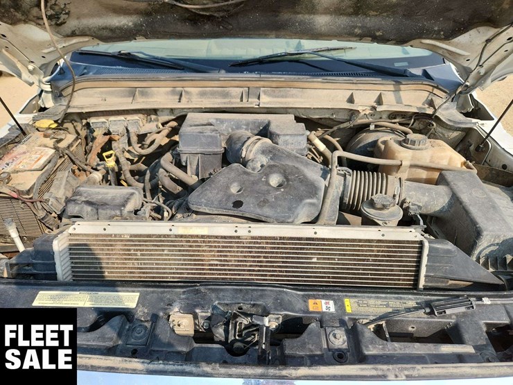 2011-ford-f350-image-22