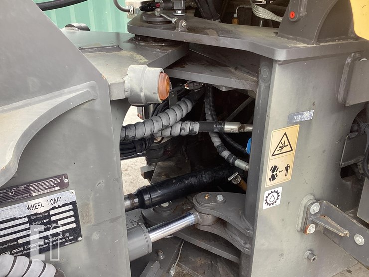 2016-sdlg-l948f-image-14