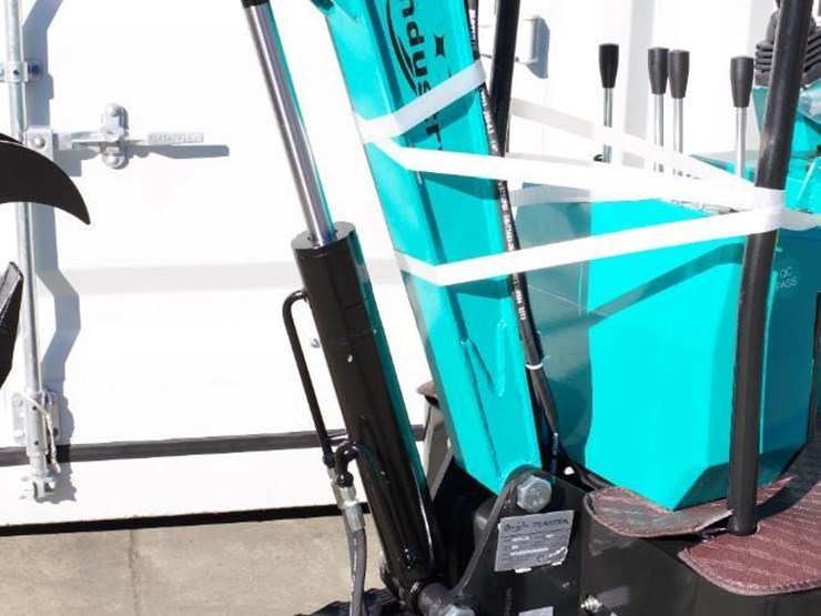 2025-cfg-industrial-mh12-(z)-mini-excavator,-zonsen gasoline-engine,-unused-image-8