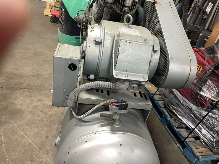 #14044-•-air-compressor-(e)-image-29