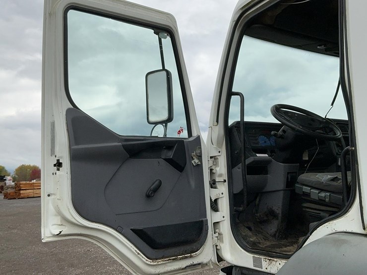 #2001-•-2011-mack-midlum-truck-chassis-image-57