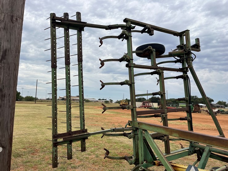 john-deere-1010-image-13