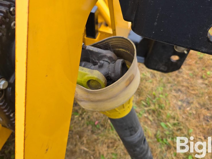 hitch-doc-hds9310-3-pt-snow-blower-image-11