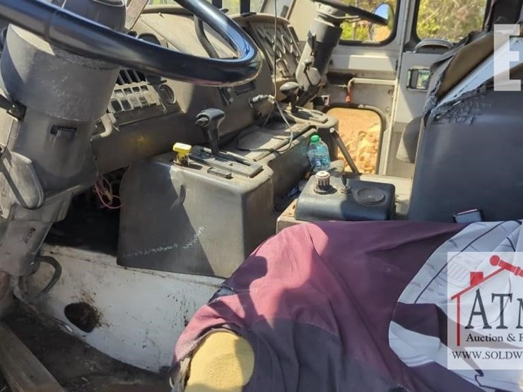 2000-ccc-low-entry-image-16