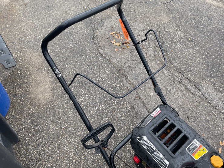 #14073-•-craftsman-snowblower-(o4)-image-12