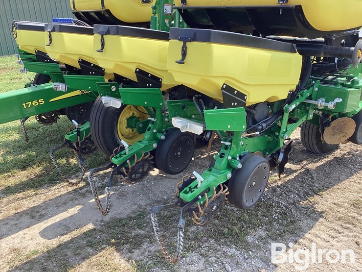 2019-john-deere-1765-image-20