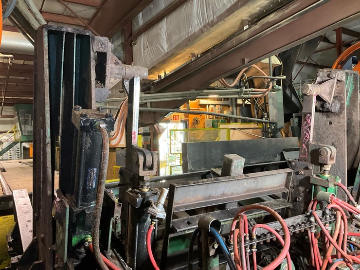 #100-•-cleereman-carriage-image-59