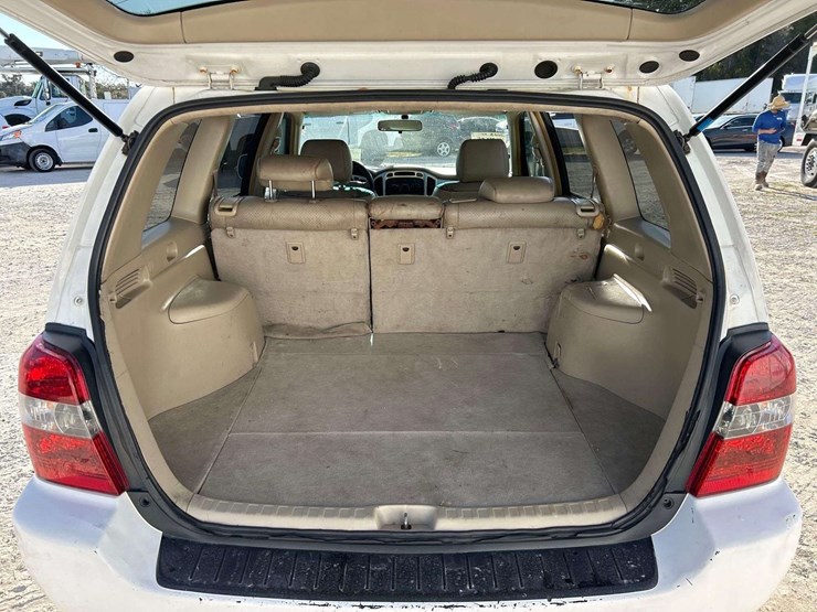 2005-toyota-highlander-image-20